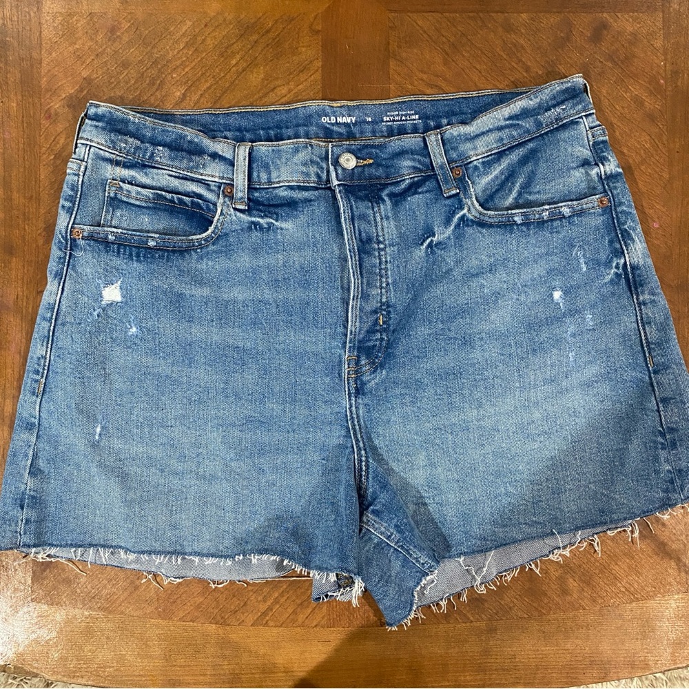Old Navy Sky Hi A-Line High Rise Blue Jean Shorts Frayed Hem Button Fly 16